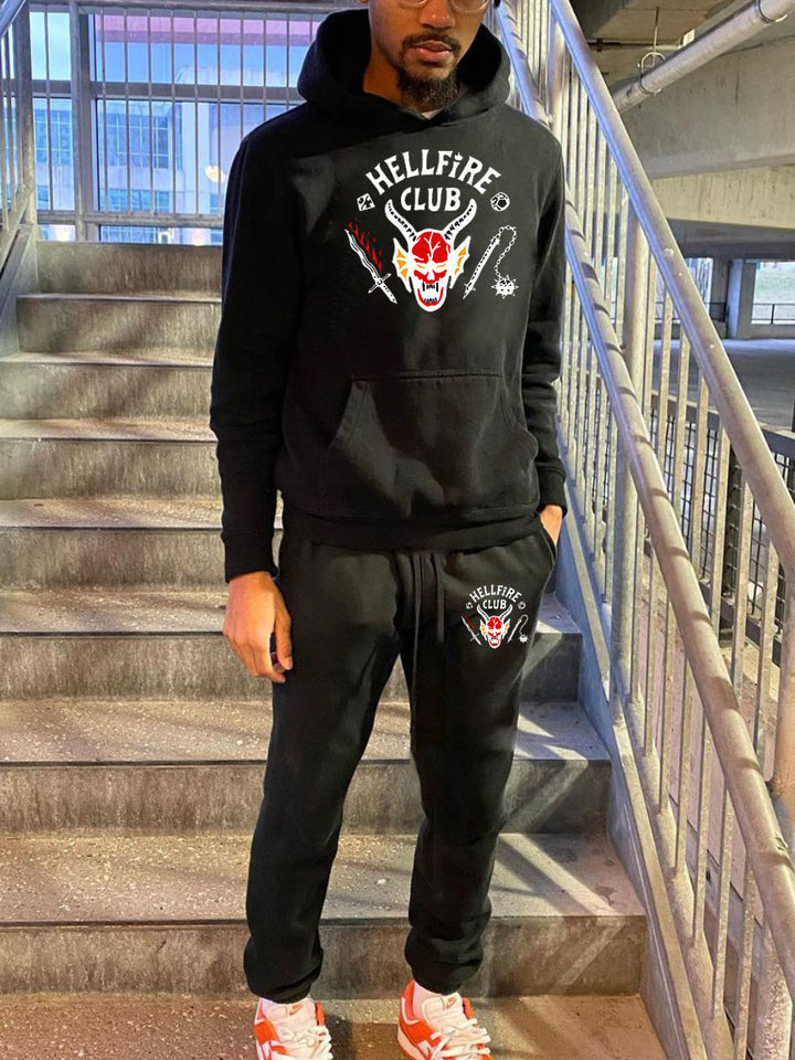 Herren bequemer Kapuzenpullover und Jogginghose Set mit auffälligem Grafikdesign Echoarchiv