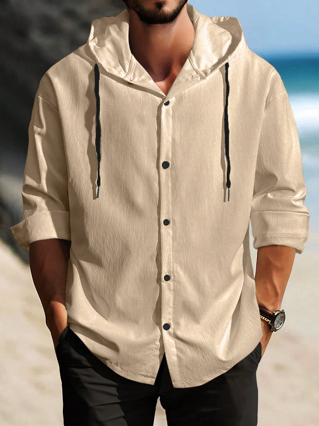 Herren sportliche Hemdjacke mit Kapuze und zeitgemäßem Design Echoarchiv