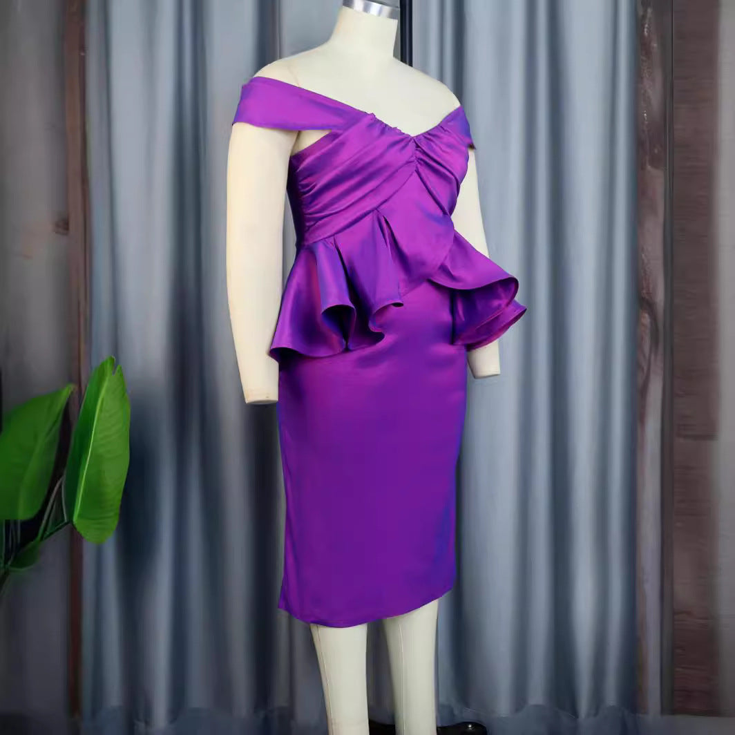 Damen Elegantes Abendkleid mit schulterfreiem Design und voluminösen Rüschen Echo Archiv