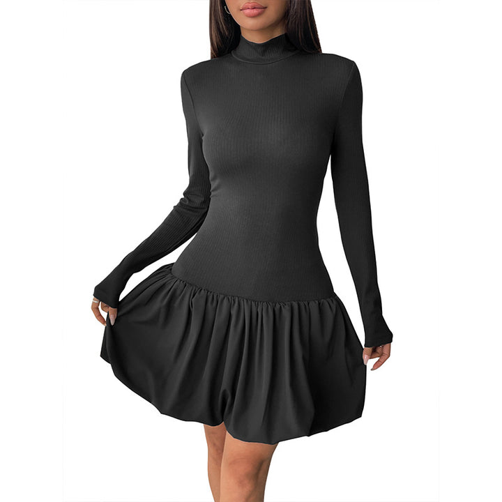 Damen Langes Kleid mit Rüschen- und Rollkragen Echo Archiv