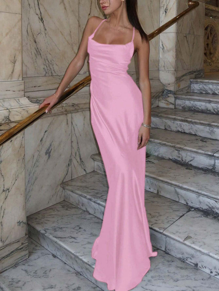 Damen Figurbetontes Maxikleid mit raffiniertem Cross-Back Design Echo Archiv