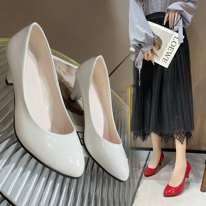 Damen elegante Pumps mit bequemem Blockabsatz und hochwertiger Lackoberfläche – Lioré