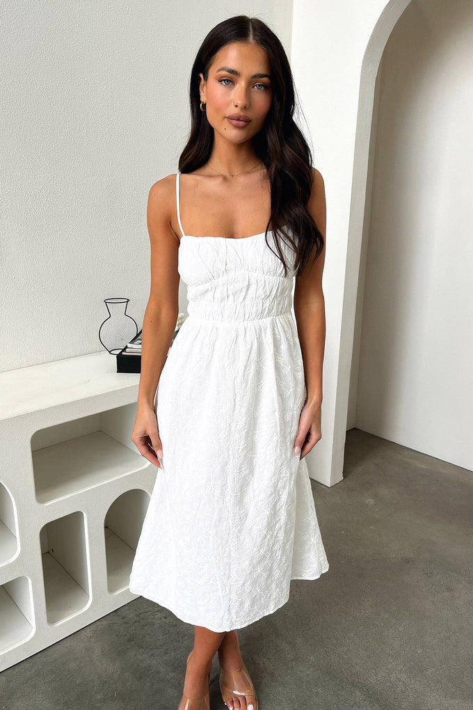 Damen Sommerliches Midi-Kleid mit verstellbaren Spaghettiträgern und Raffung Echo Archiv