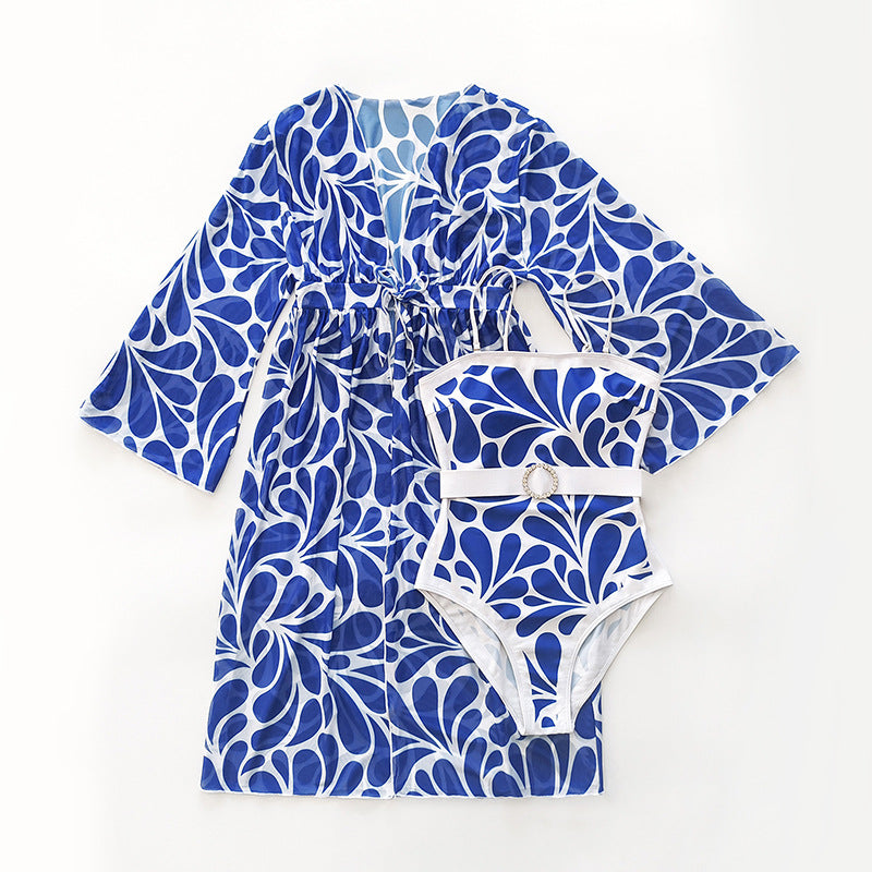 Damen Strandkleid mit elegantem floralem Design und lässigem Schnitt Echo Archiv