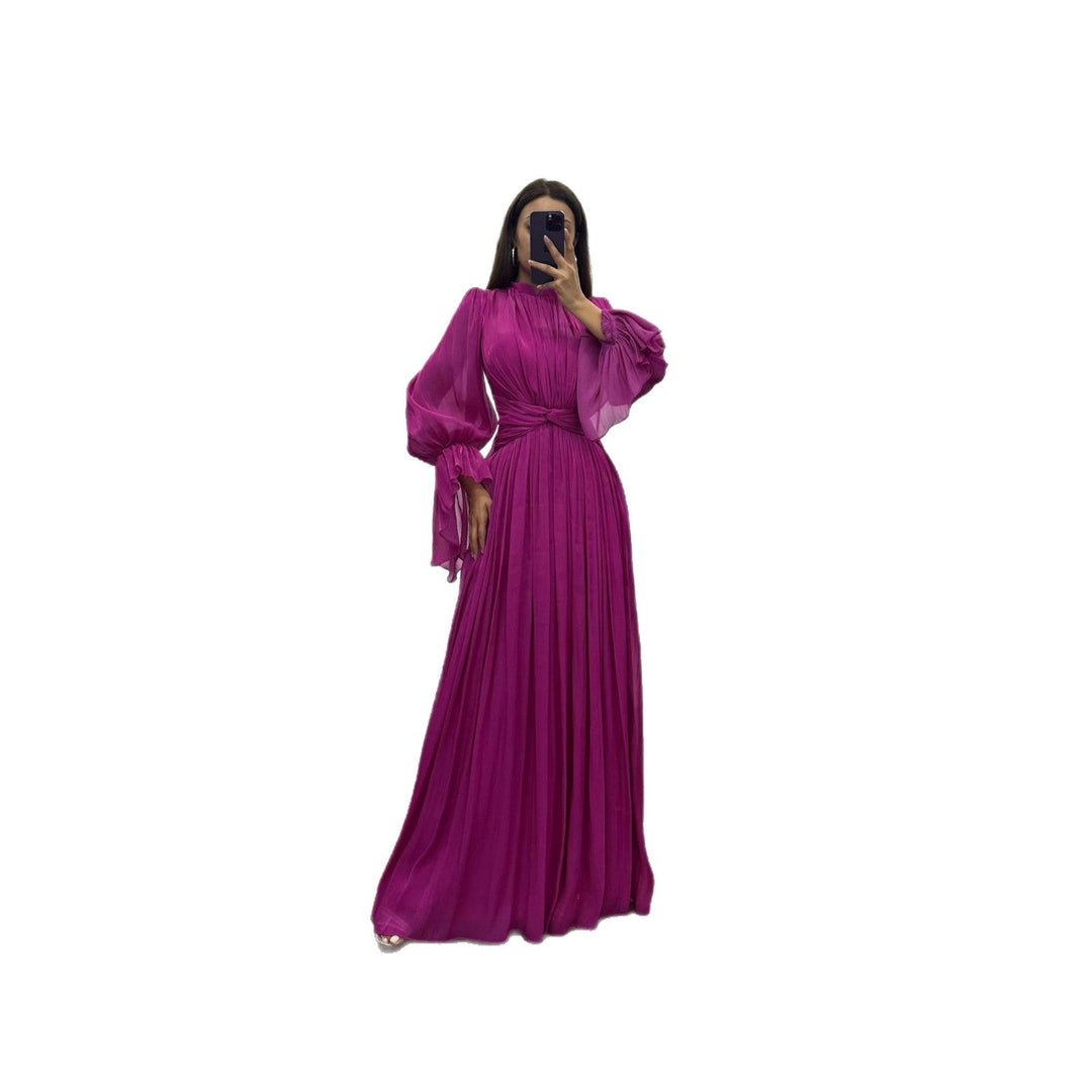 Damen Maxikleid mit figurschmeichelndem Schnitt und eleganter Raffung Echoarchiv
