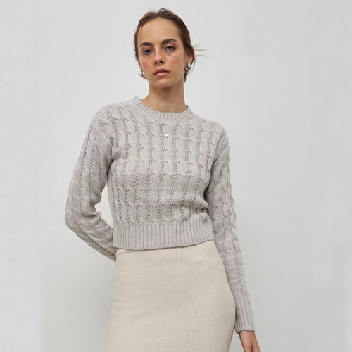 Damen Kurzgeschnittener Zopfstrick-Pullover mit Rundhalsausschnitt und Rippbündchen – Mavelle