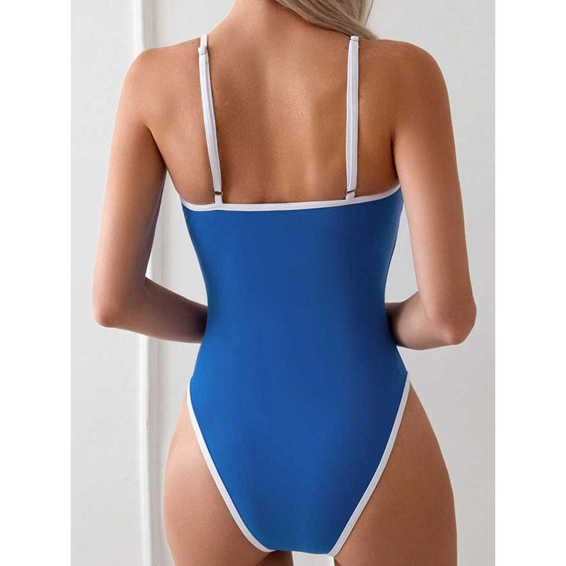 Damen einteiliges Badeoutfit mit modernem Schnitt und verstellbaren Trägern Echo Archiv