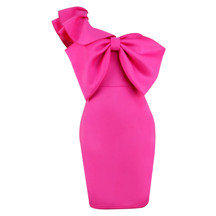Damen figurbetontes Kleid mit einem großzügigen Schleifendetail Echo Archiv