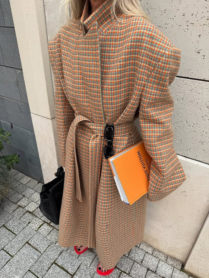 Damen Oversized Woll-Karo Mantel mit Taillengürtel und betonter Schulterpartie Echoarchiv