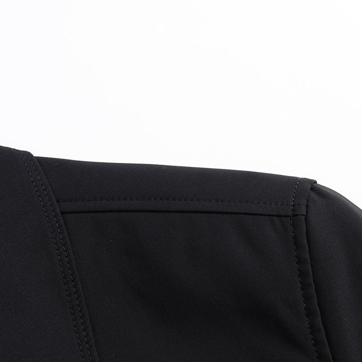Herren Eleganter Slim-Fit Trenchcoat mit klassischer Knopfleiste und verstellbaren Manschetten Echoarchiv