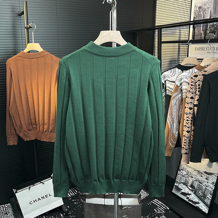 Herren Feinstrick-Pullover mit vertikaler Rippenstruktur und kurzem Stehkragen Echoarchiv