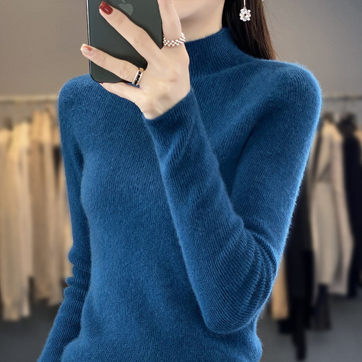 Damen Schlanker Feinstrick-Mockneckpullover aus feinem Angora‑Mix Echoarchiv