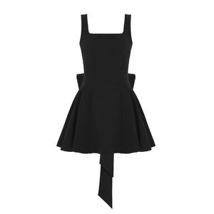 Damen kurzer, eleganter Rock mit asymmetrischem Saum und praktischen Bindeband-Details Echo Archiv