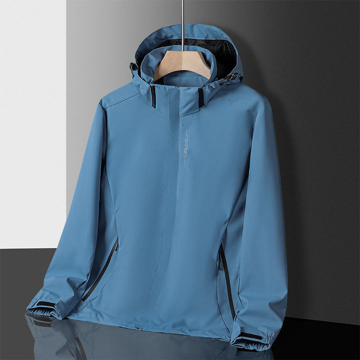 Herren Leichte technische Regenjacke mit Kapuze und dezenter Camouflage‑Textur – Taviero