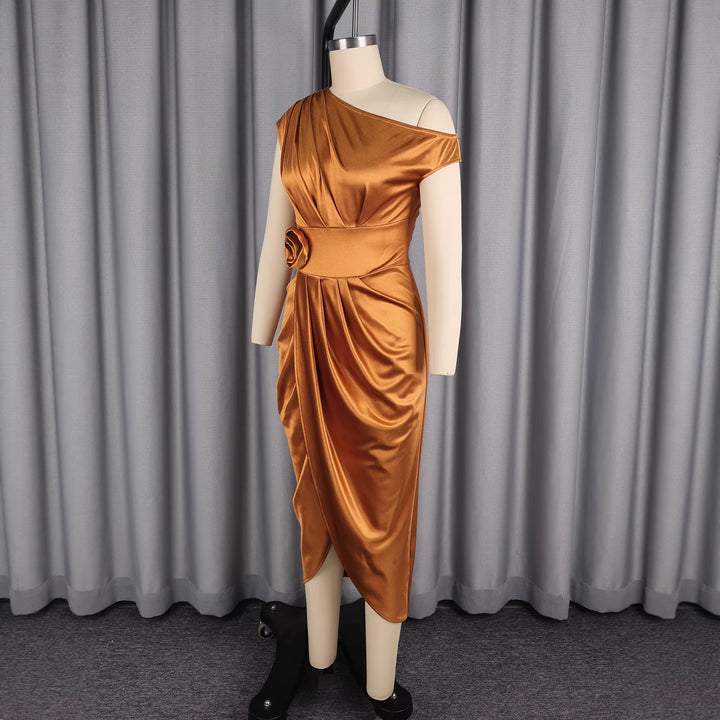 Damen Elegantes Wickelkleid mit 3D-Blütenapplikation Echo Archiv