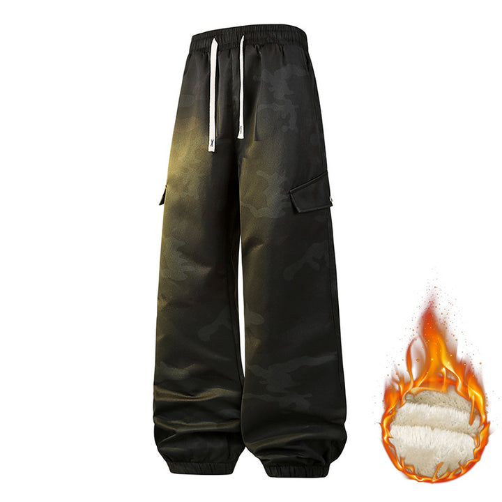 Herren Gefütterte Cargo-Jogginghose im Camouflage‑Militärlook Echoarchiv