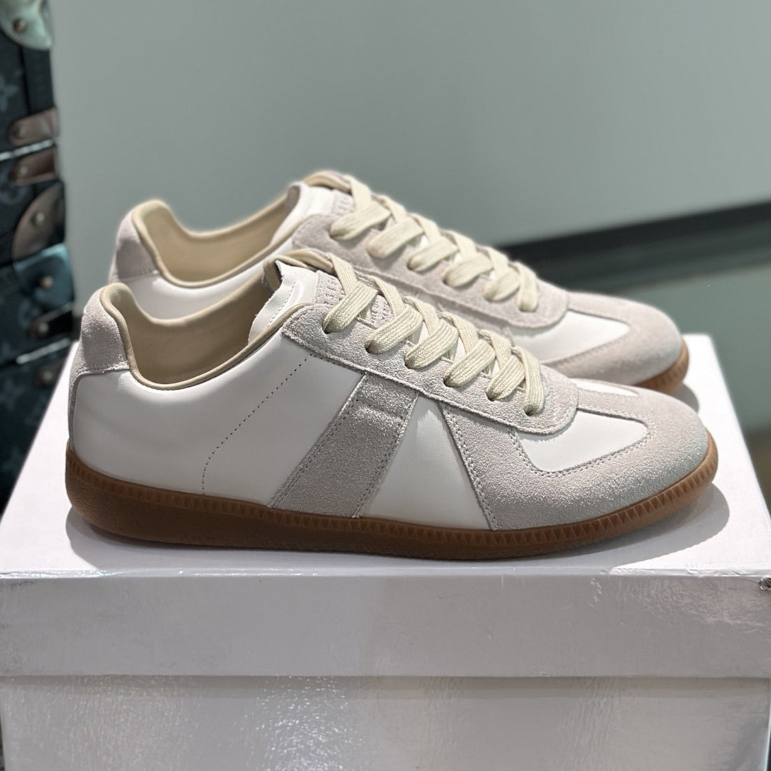 Damen Sportliche Sneaker – Névara