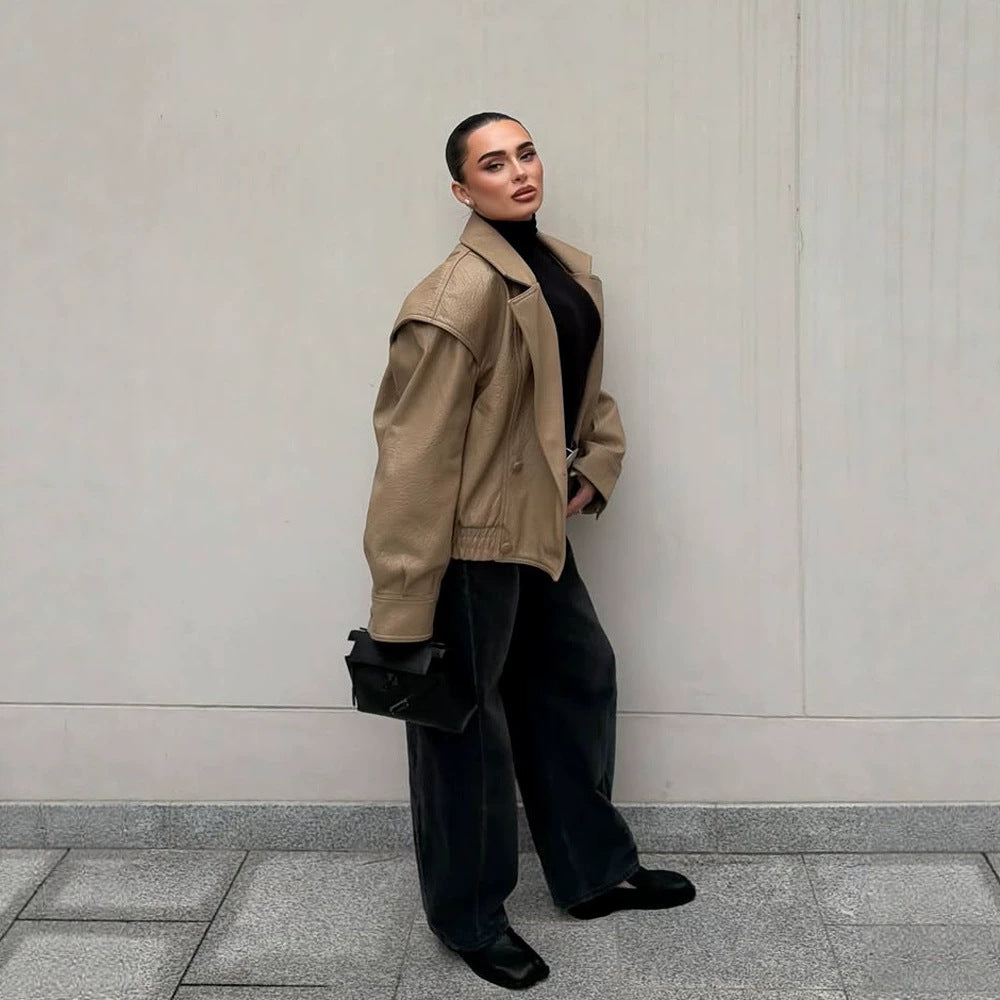 Damen Oversize-Lederimitat-Bomberjacke mit Boxy-Schnitt und weitem Revers Echoarchiv