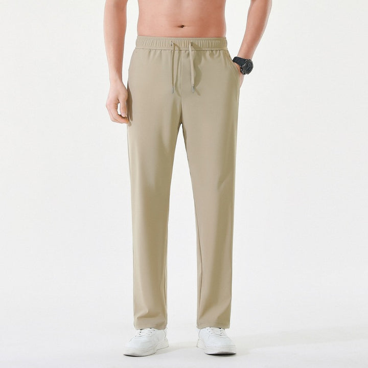 Herren Relaxed-Performance-Freizeithose mit elastischem Tunnelzug, schnell trocknendem Stretch & geradem Bein Echoarchiv