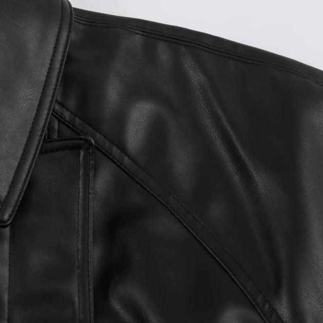 Damen Kurzjacke aus veganem Leder mit Taillengürtel und überschnittenen Schultern Echo Archiv