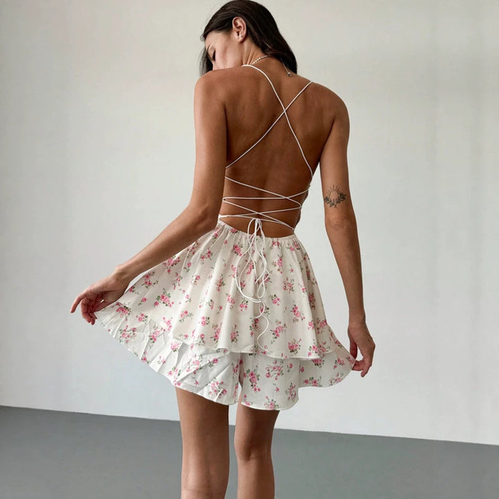 Damen Sommerliches Mini-Kleid mit verstellbaren Spaghettiträgern und floralem Druck Echo Archiv