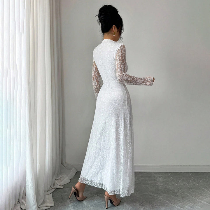 Damen Elegantes Hochzeitskleid mit Spitzenärmeln Echo Archiv