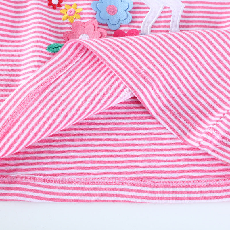 Mädchen T-Shirt mit zauberhaftem Einhorn-Motiv und Rüschendetail Echo Archiv