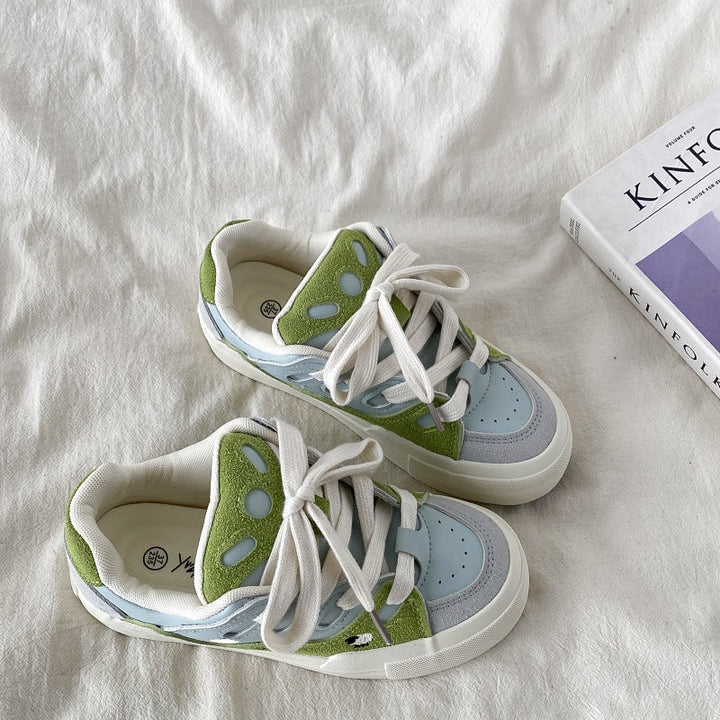 Damen Sneaker im modernen Design mit weichem Obermaterial von Echo Archiv