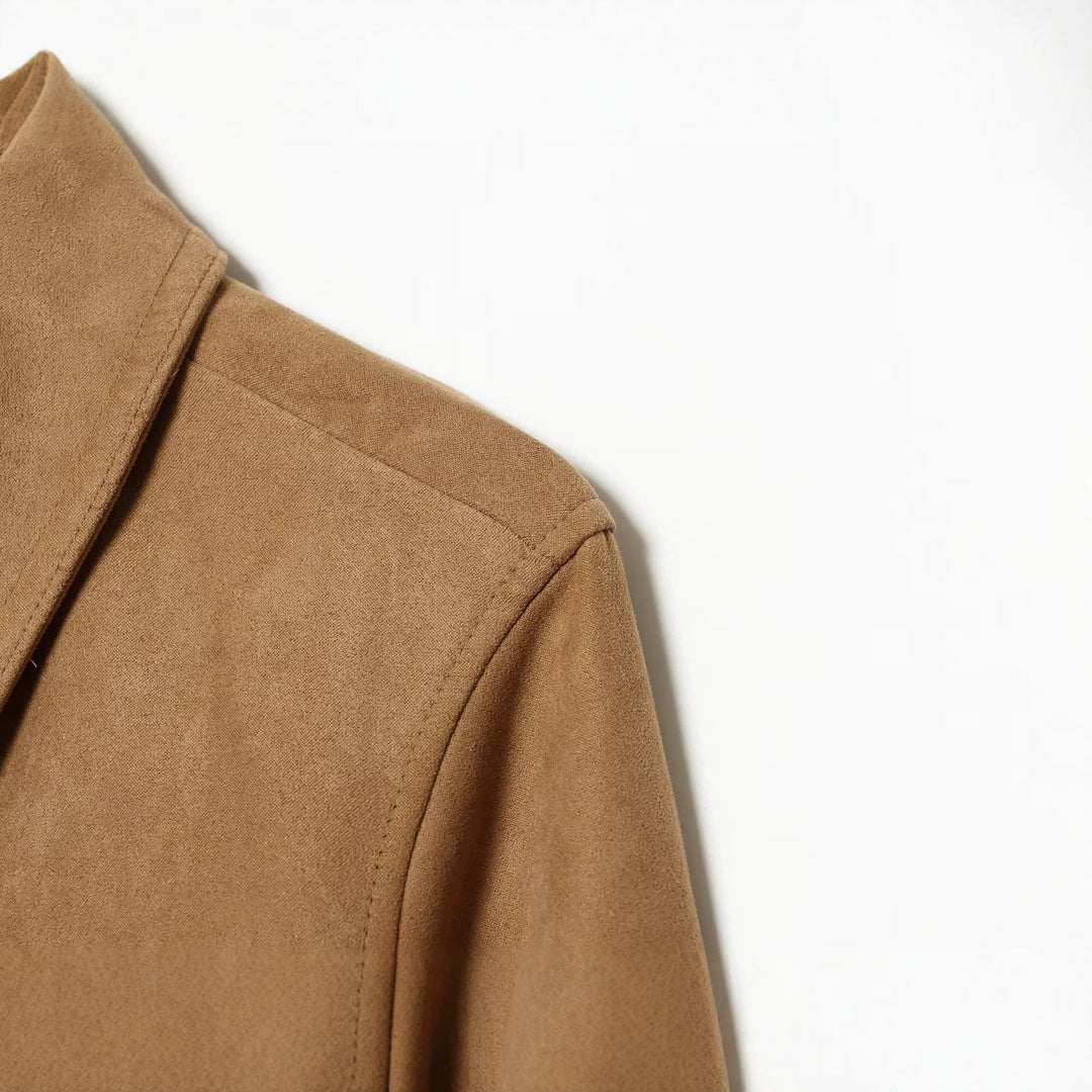 Damen Kurzer Veloursleder‑Blouson im Boxy‑Schnitt mit Hemdkragen, Klappentaschen und breitem Rippbund Echo Archiv