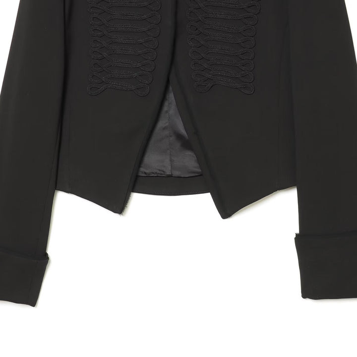 Damen Kurzgeschnittener Militärblazer mit ornamentalem Kordelbesatz und Stehkragen Echo Archiv