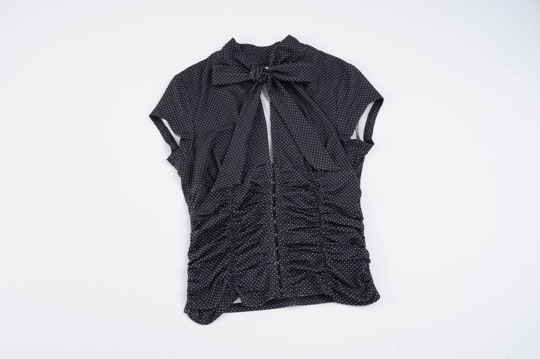 Damen Elegantes Rüschenshirt mit schickem Bindeband Echo Archiv