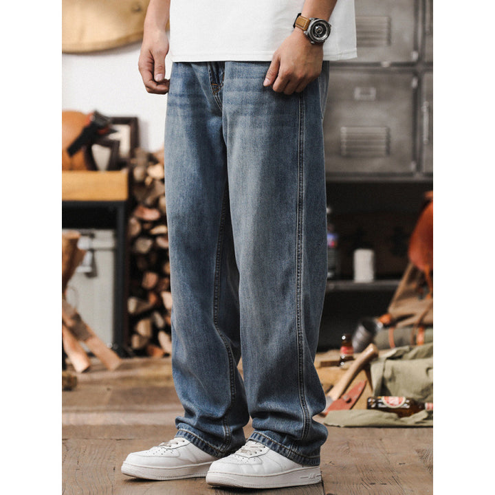 Herren Lockere Straight‑Leg Denim‑Jeans mit leichter Used‑Waschung und tiefem Schritt Echoarchiv