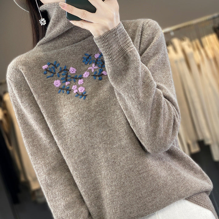Damen Kaschmir‑Optik Rollkragenpullover mit zarter Blumenstickerei am Brustbereich Echoarchiv