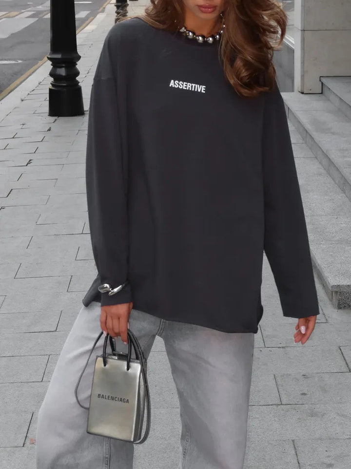 Damen Oversized Longsleeve-Sweatshirt mit Statement-Print und Rundhalsausschnitt – Avérine