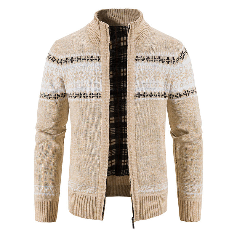 Herren Grobgestrickte Norweger-Strickjacke mit durchgehendem Reißverschluss und karierter Fleece-Innenlage Echo Archiv