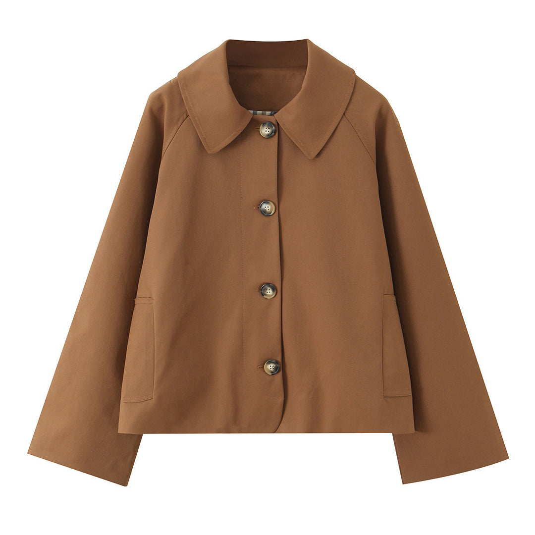 Damen Kurz geschnittene Boxy-Jacke mit weitem Hemdkragen und durchgehender Knopfleiste Echoarchiv