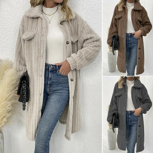 Damen nan langer Teddy-Mantel mit Schalkragen und aufgesetzten Brusttaschen Echo Archiv