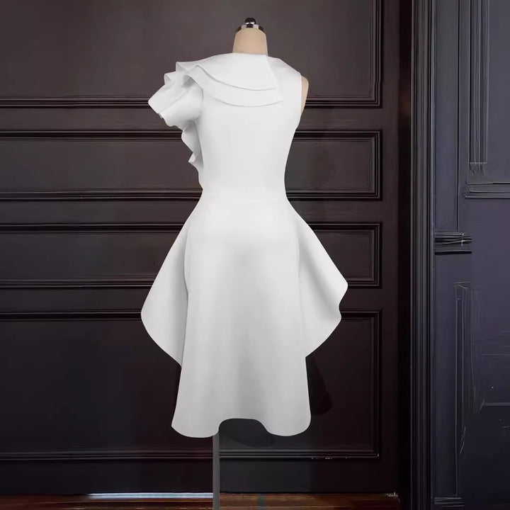 Damen Kleid mit asymmetrischem Rüschendesign Echo Archiv