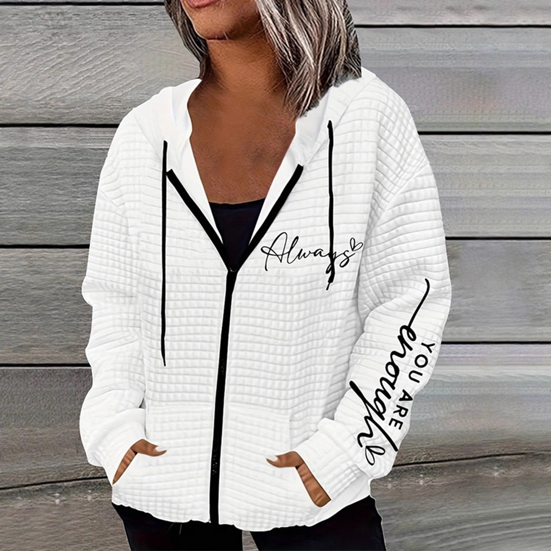 Damen nan oversized Kapuzenjacke mit Reißverschluss, handgeschriebener Typo-Applikation und Kontrast-Eingrifftaschen Echo Archiv