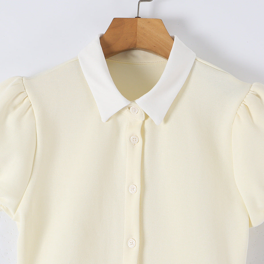 Damen Figurbetontes Hemdblusenkleid mit Puffärmeln und plissiertem Faltenrock Echoarchiv