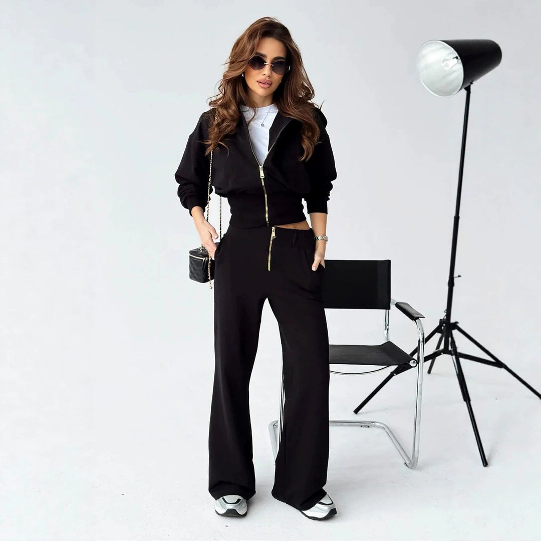 Damen tailliertes Zip-Hoodie und ausgestelltes High-Waist-Hose Lounge-Set – Auréline