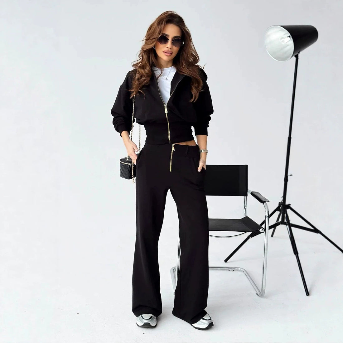 Damen tailliertes Zip-Hoodie und ausgestelltes High-Waist-Hose Lounge-Set – Auréline