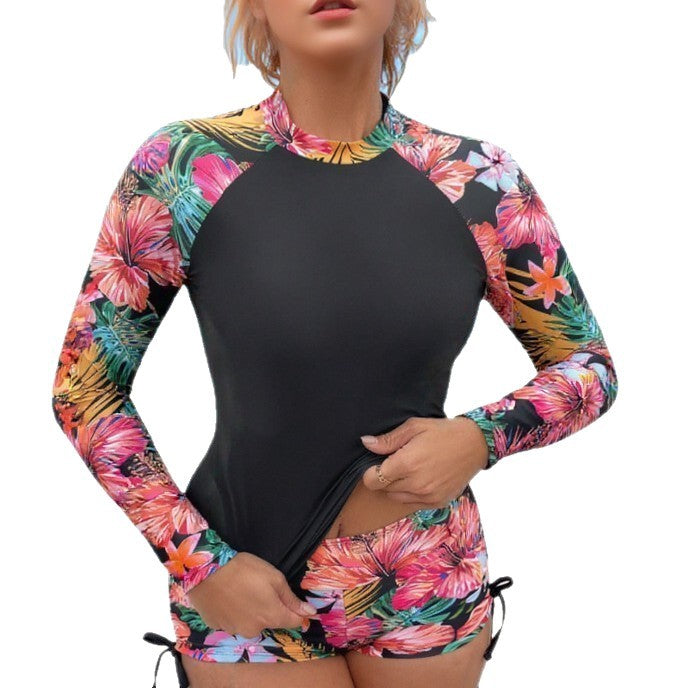 Damen Surfanzug mit buntem Blumenmuster Echo Archiv