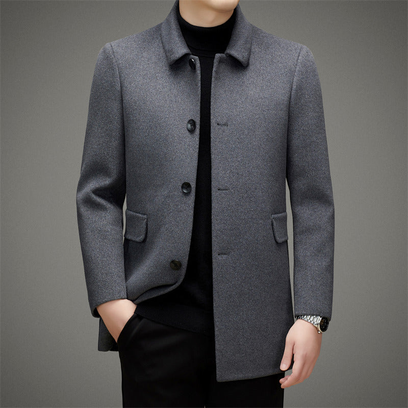 Herren elegante Übergangsjacke mit klassischem Revers und modernen Akzenten Echoarchiv