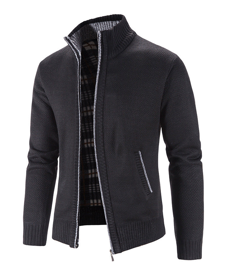 Herren Strickjacke mit strukturiertem Muster und hohem Stehkragen Echoarchiv