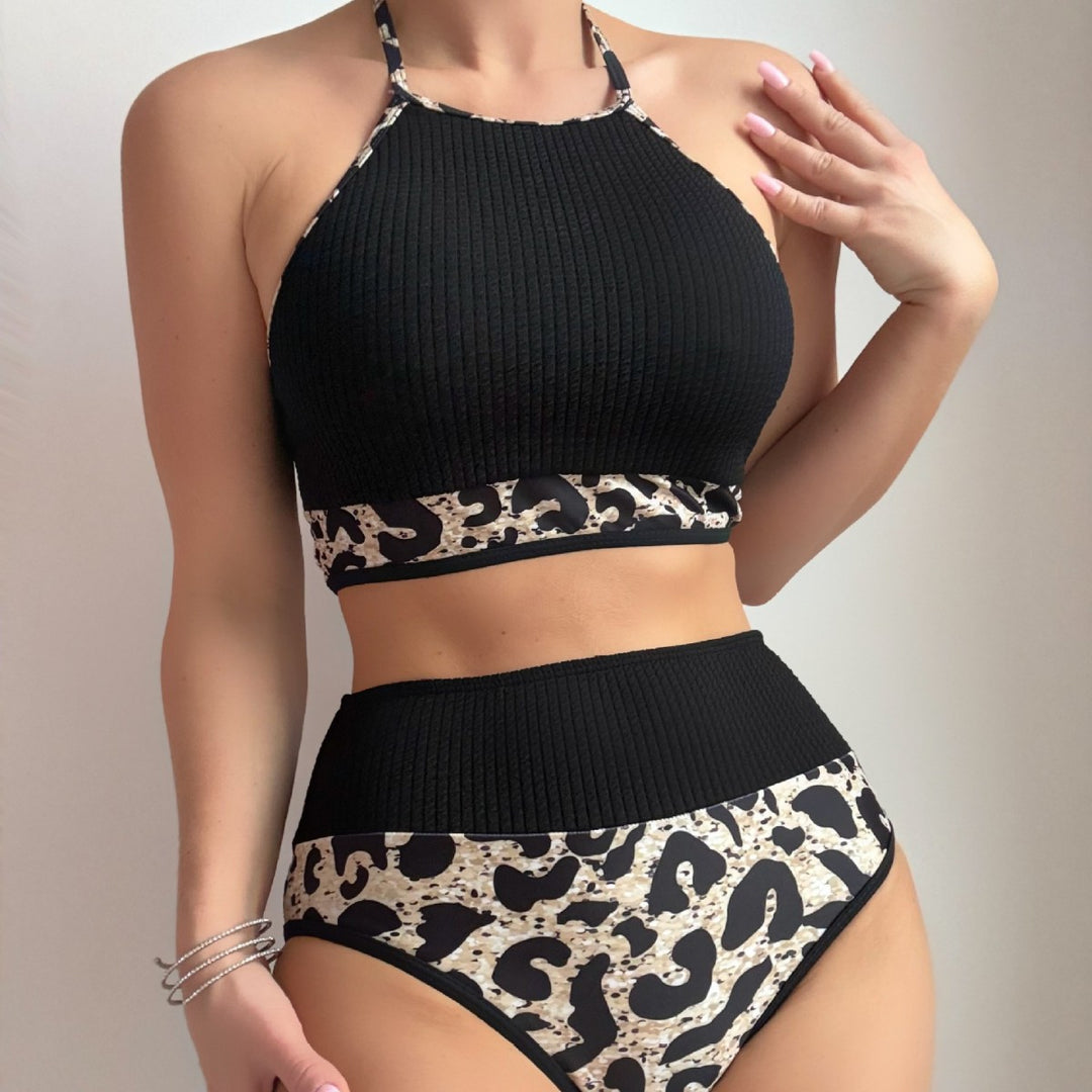 Damen Hochtailliertes Bikini-Set mit sportlichem Oberteil und animalischem Muster Echo Archiv