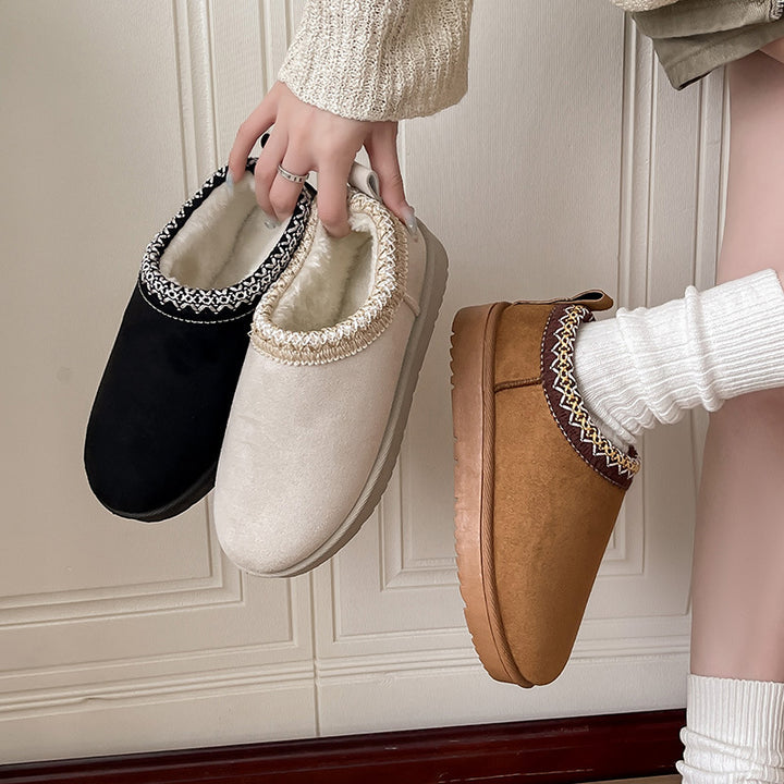 Damen Gefütterte Schlupf‑Hausschuhe im Bootie‑Stil mit Kunstfellfutter und dekorativer Zierborte Echo Archiv