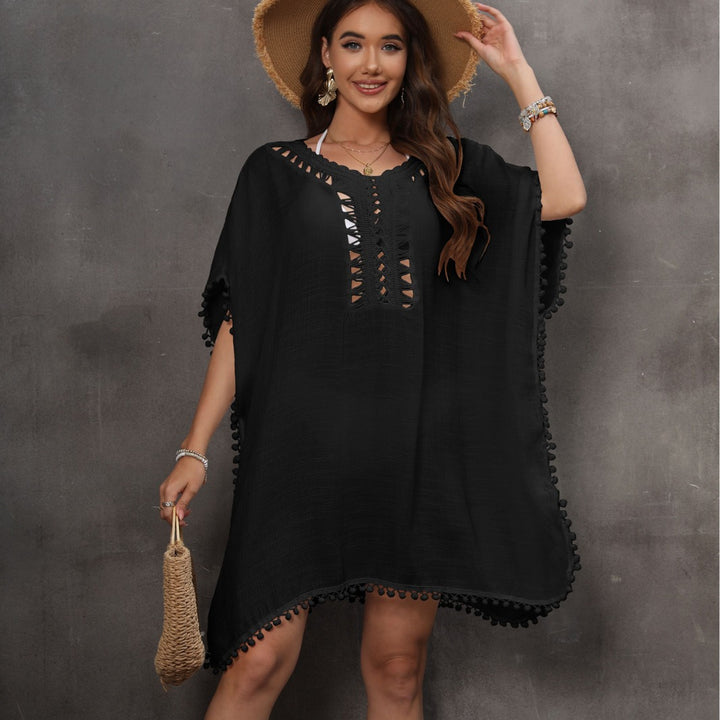 Damen luftiger Strandüberwurf mit eleganten Häkelverzierungen Echo Archiv