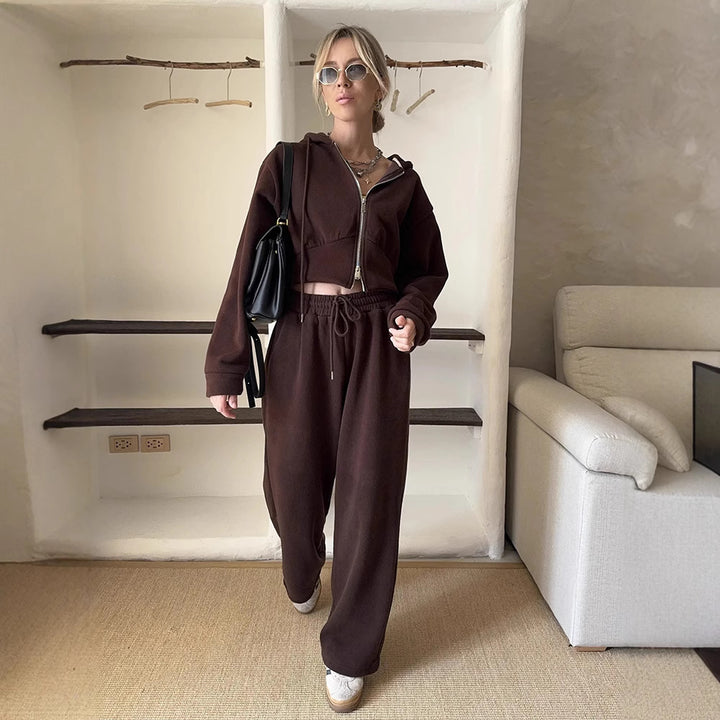 Damen Kurzgeschnittenes Zip-Hoodie mit Kordelzug‑Taille und weiter Palazzo‑Jogginghose – Auréline