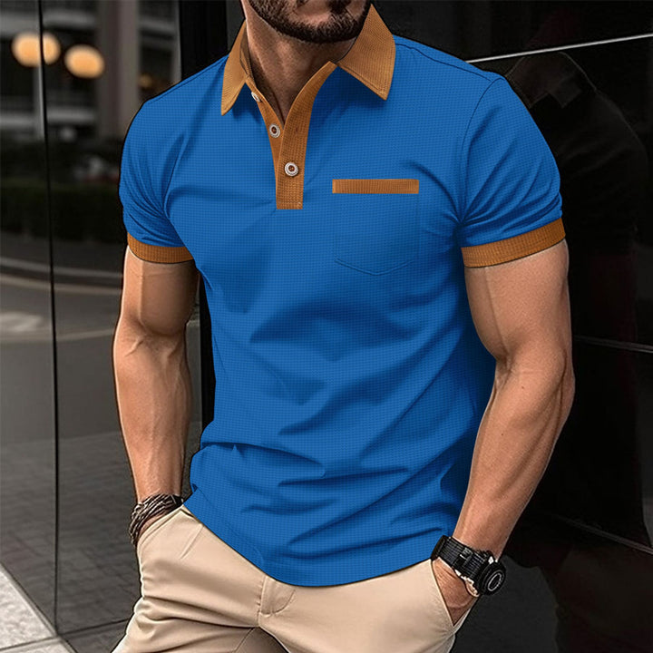 Herren elegantes Poloshirt mit strukturiertem Kragen und modischen Akzenten Echoarchiv